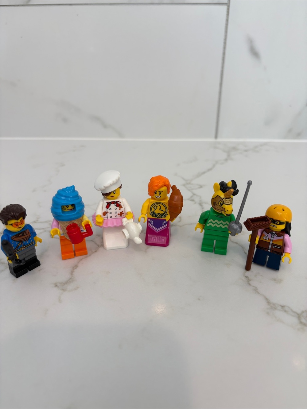 Lego Minifigure Set with accessories